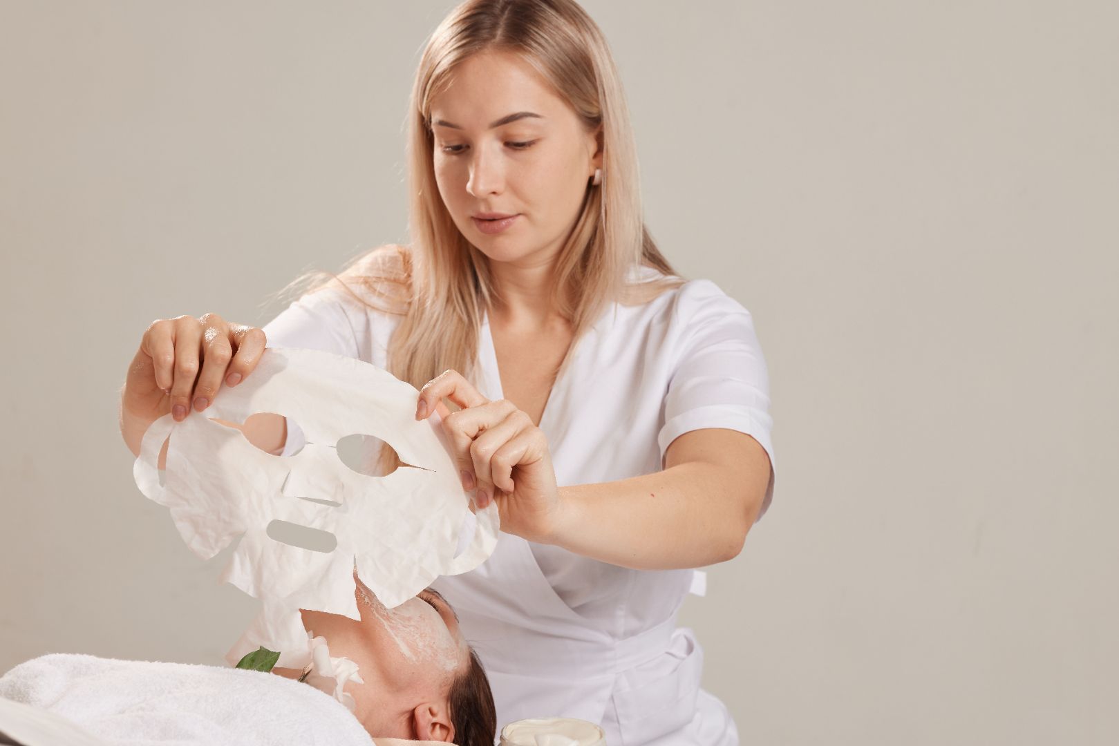 The Best Collagen Face Mask